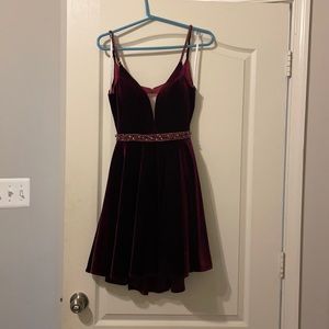 Alyce size 4 burgundy dress (hoco, formal, prom)